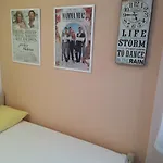 Penzion Cinema House Single & Double & 2*