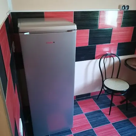 Cinema House Single&double Rooms&studio