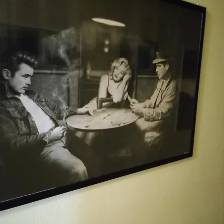 Cinema House Single & Double & 2*