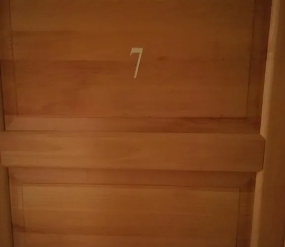 Cinema House Single & Double & 게스트하우스