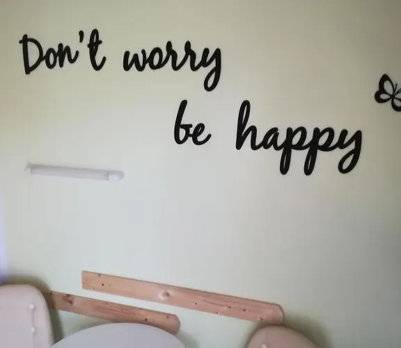 Cinema House Single & Double & 게스트하우스 2*